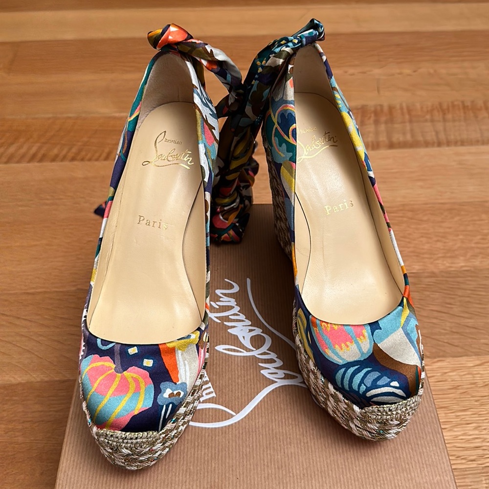 CHRISTIAN LOUBOUTIN
Barbaria Zeppa 120 floral satin wedge platforms espadrille
